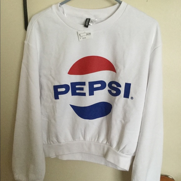 windbreaker hooded jacket